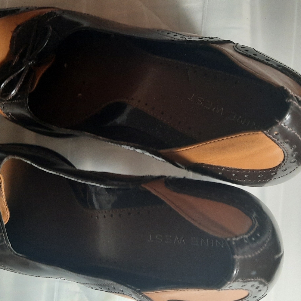 Shoes - Picture 4 of 6